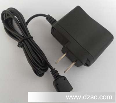 美容护理产品9V,12V电源适配器(充电器)12V1000MA